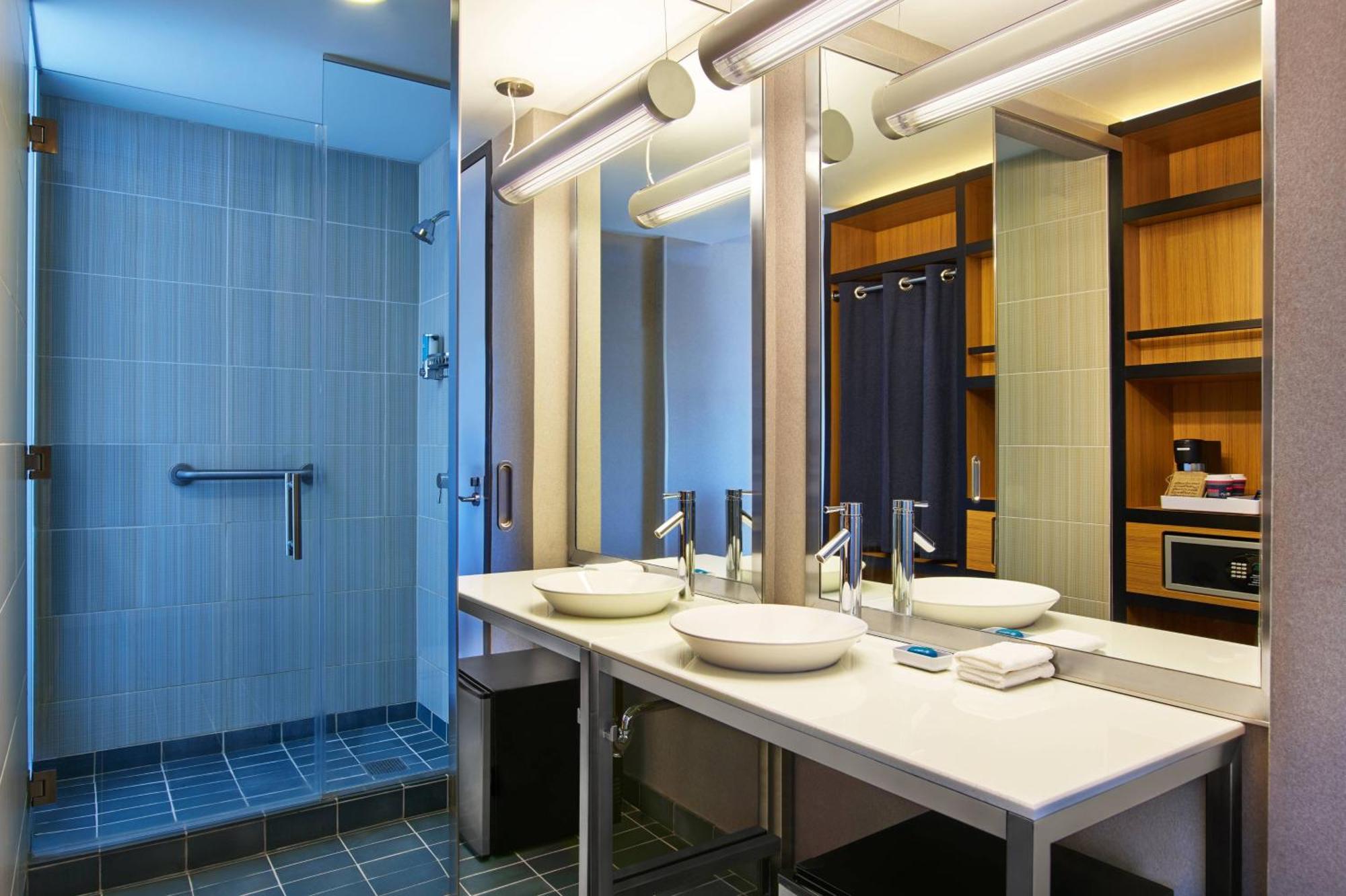 Aloft Houston By The Galleria מראה חיצוני תמונה