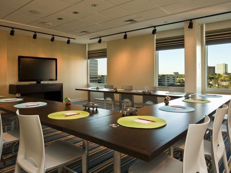 Aloft Houston By The Galleria מראה חיצוני תמונה